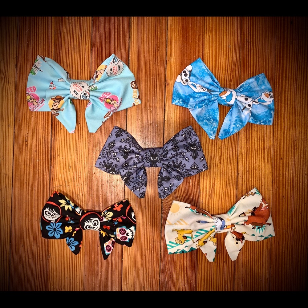 COPY - COPY - Handmade Disney Character Girls Hair Bow